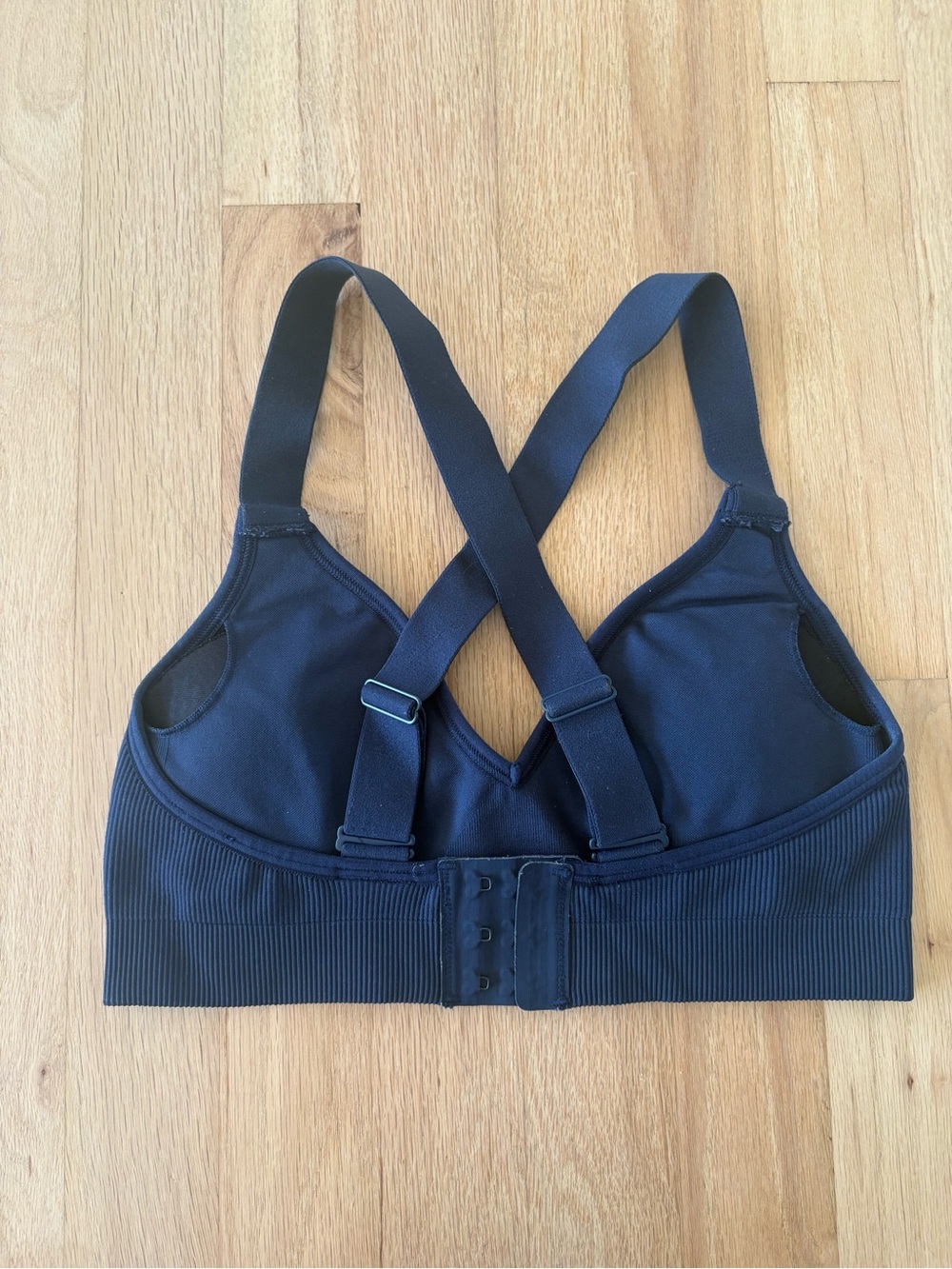 Alo Yoga Navy Seamless Ribbed Set - Picture 11 of 12